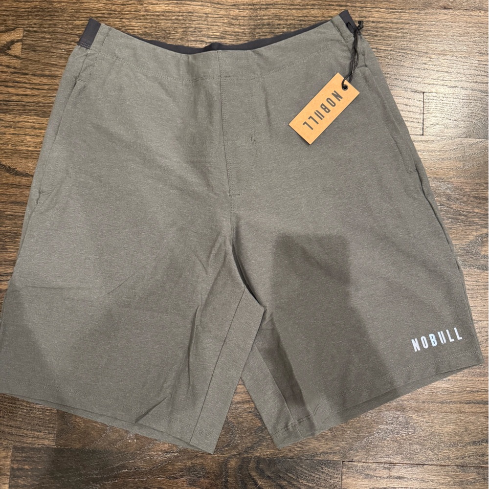 Men’s athletic/golf shorts 9”